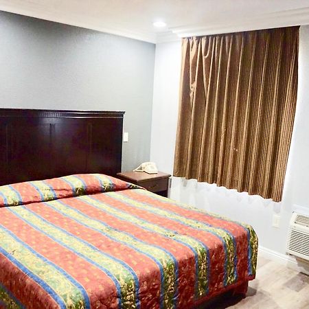 Rio Palace Motor Inn, ロサンゼルス エクステリア 写真